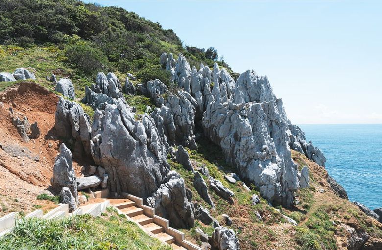 「伊勢湾に浮かぶ神のパワ－が宿る島」『神島』ハイキング 三島由紀夫の潮騒の舞台で有名な離島を歩こう！！