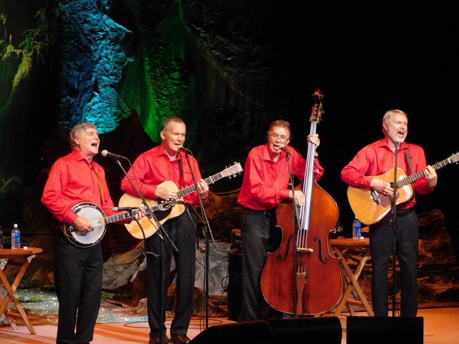 THE BROTHERS FOUR　ザ・ブラザース・フォア − GREENFIELDS FOREVER 2026−